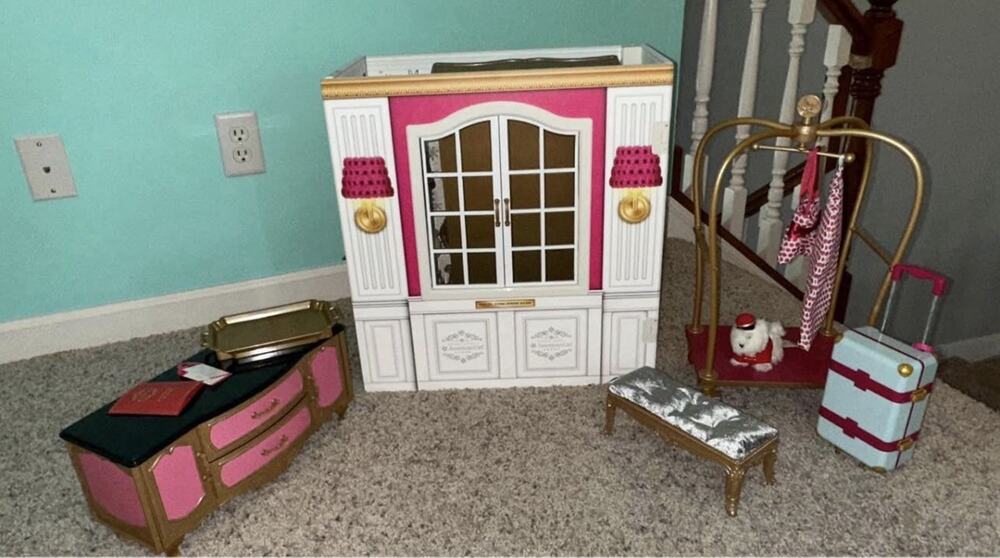 American Girl Doll Grand Hotel With Accessories and the Luggage Cart Set